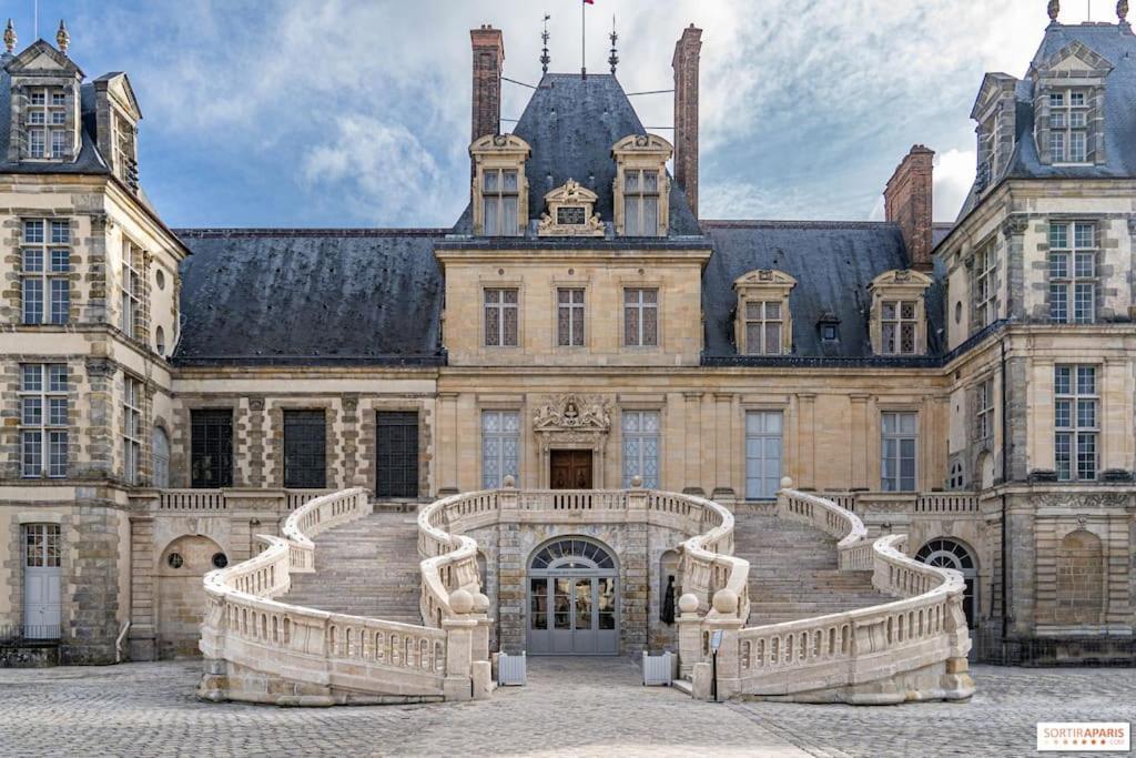 L'Impasse, T2 Neuf Et Bien Equipe, Plein Coeur De Maincy Exterior foto